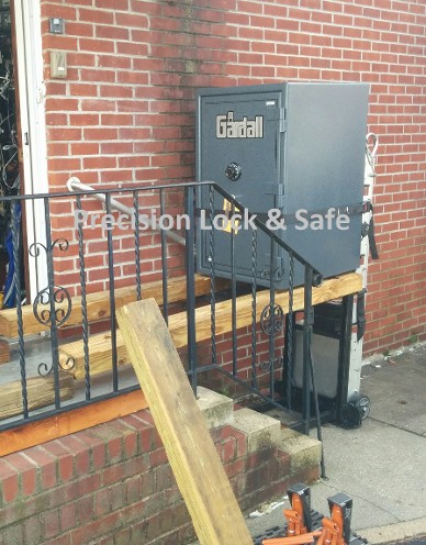 800 lb safe install using a forklift